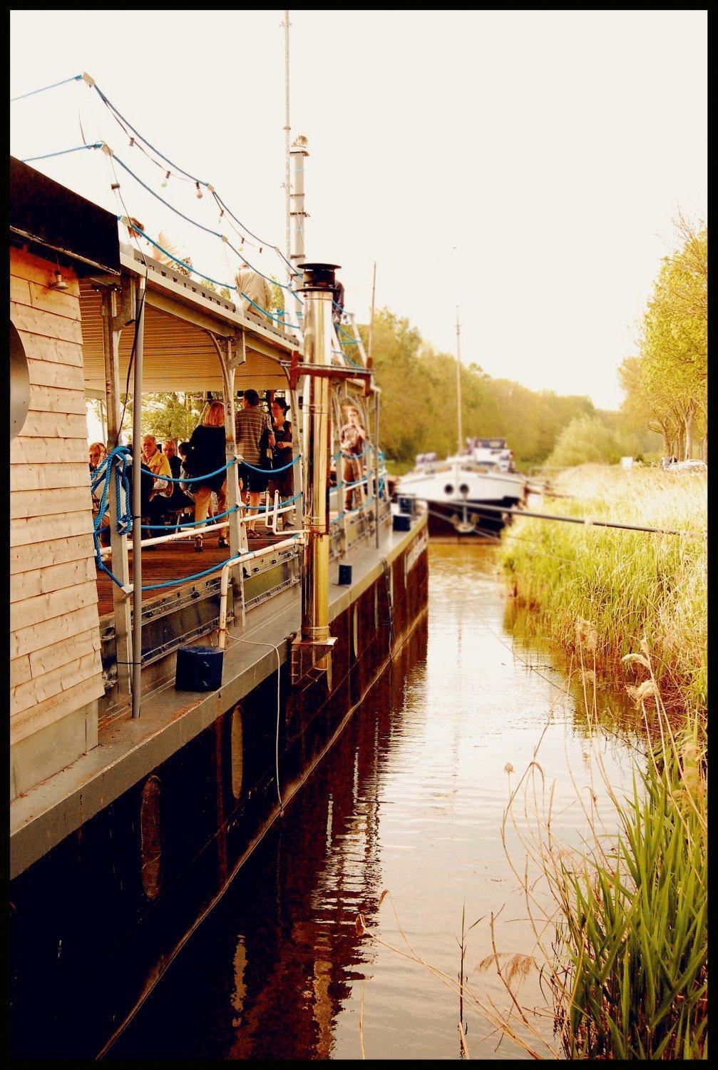 De Boot Hotel Merkem Bagian luar foto